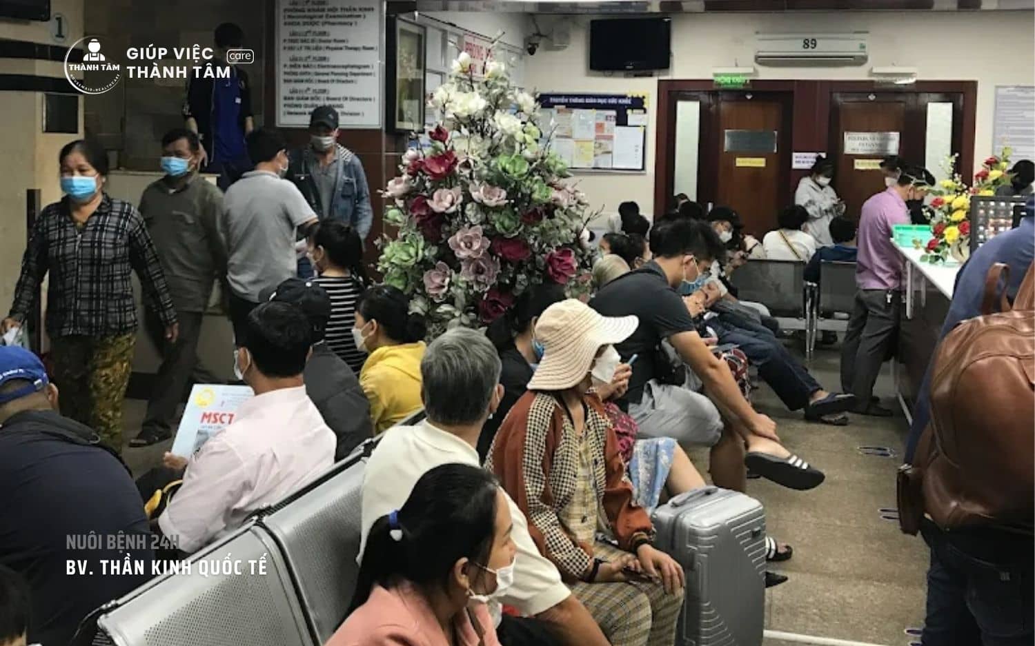 Bệnh viện IHC đông đúc - nhu cầu chăm sóc cá nhân gia tăng